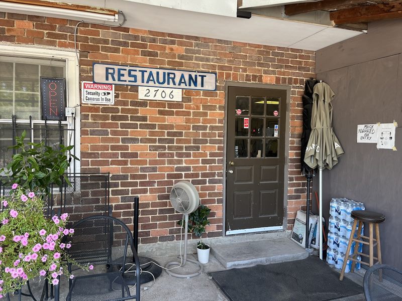 Samad Cafe exterior